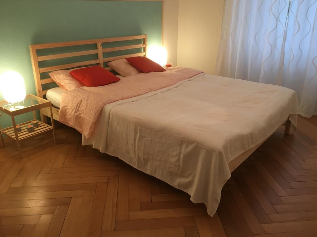 לה לוקלה Appartement Douces Heures Avec Parking Couvert Prive מראה חיצוני תמונה
